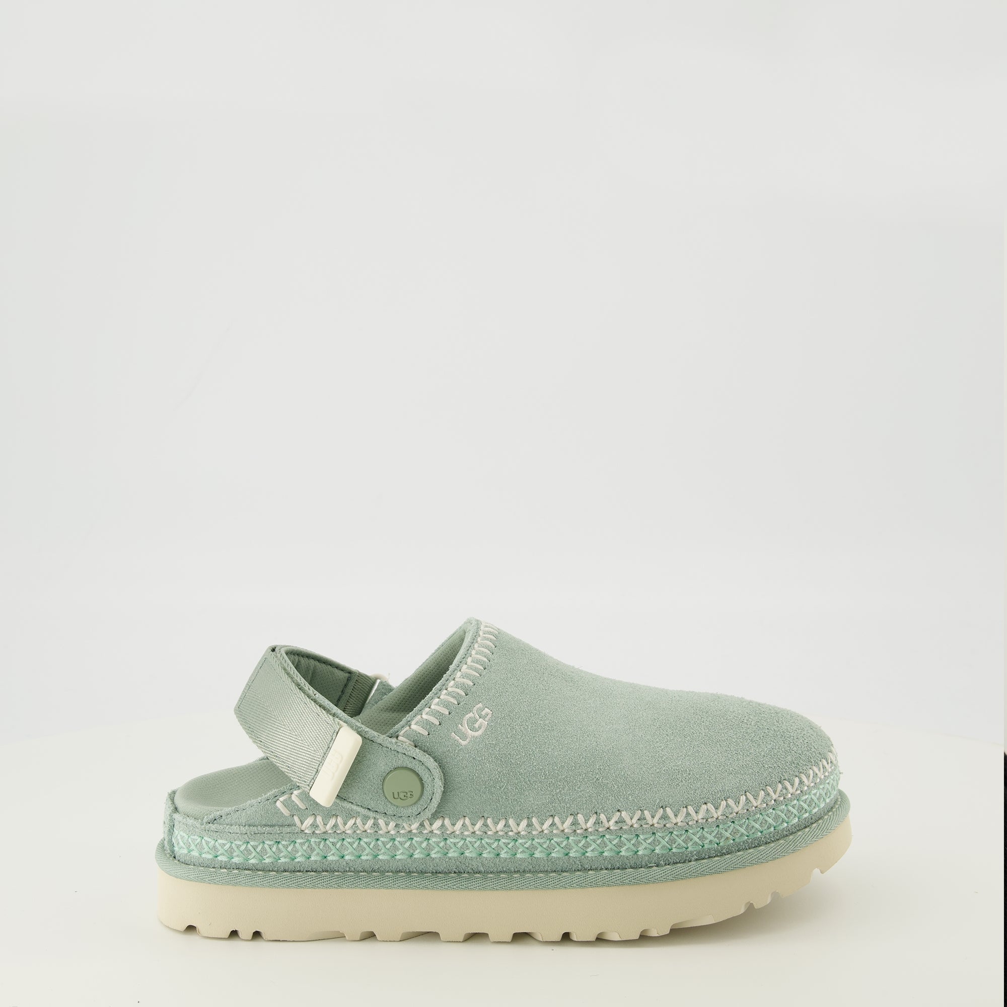 Image de l'article Sabots Goldenstar vert de la marque Ugg pour Femme - Saison Printemps-Été 2026 - Vue latérale droite