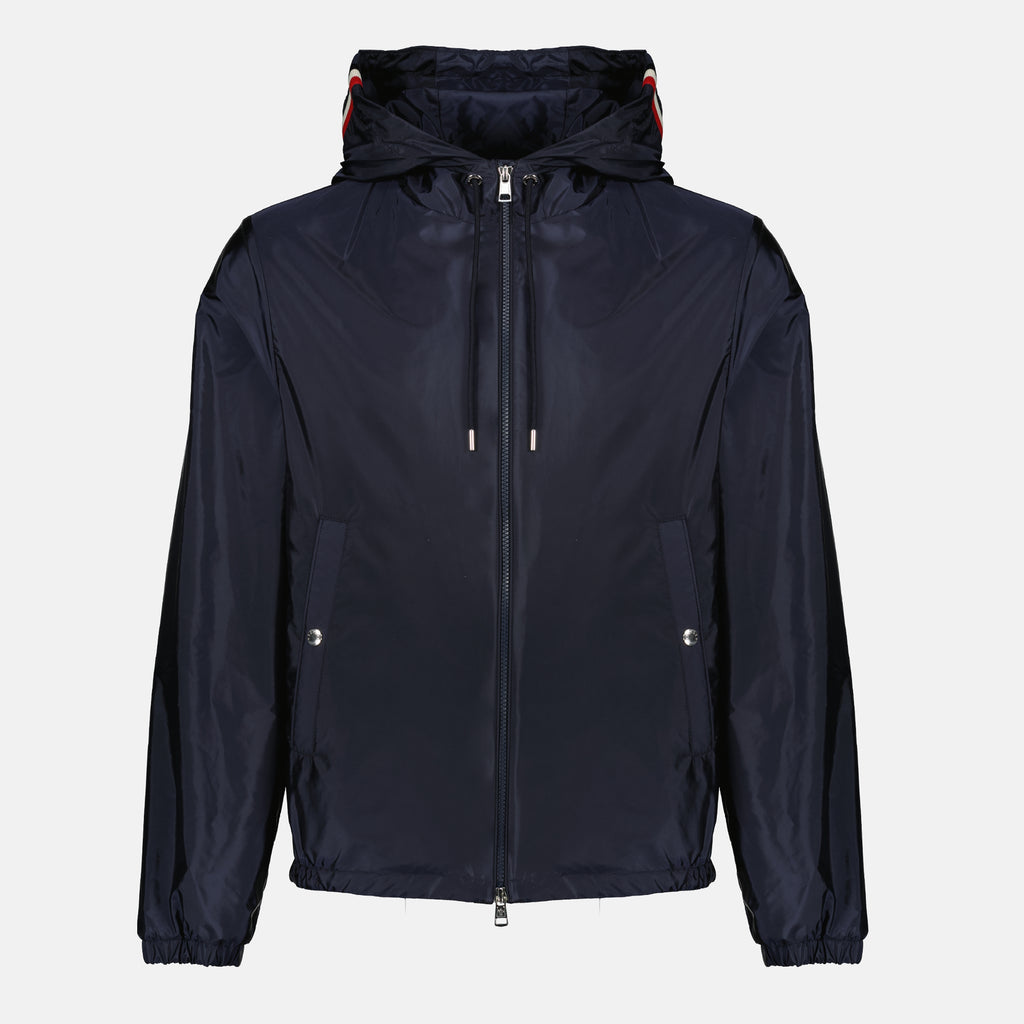 Image de l'article Coupe-vent Grimpeurs bleu marine de la marque Moncler pour Homme - Saison Printemps-Été 2026 - Vue de Face