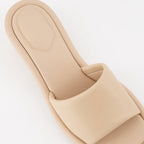 Chaussures ouvertes Sandales à talons en cuir Fendi Beige Femme
