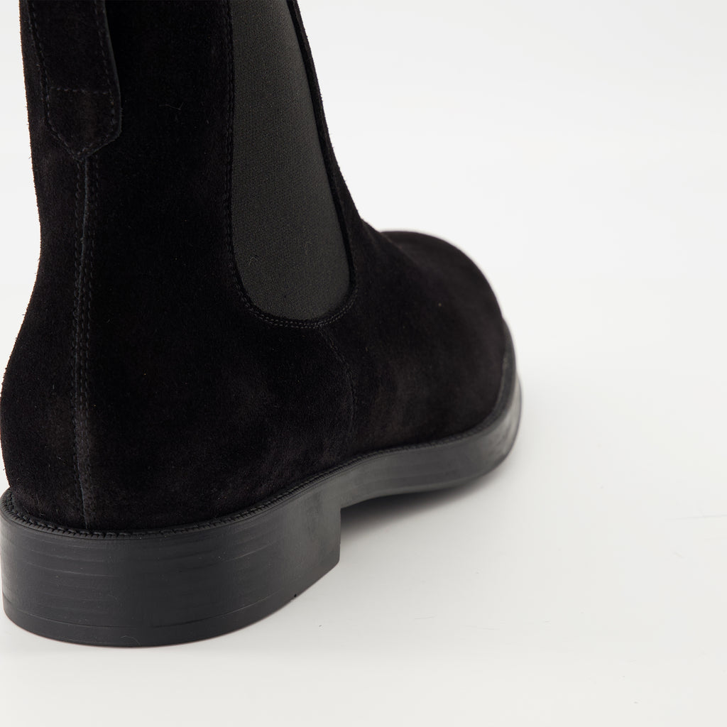 Image de l'article Bottines en cuir velours de la marque Tod's pour Homme - Saison Automne-Hiver 2025 - Vue arrière