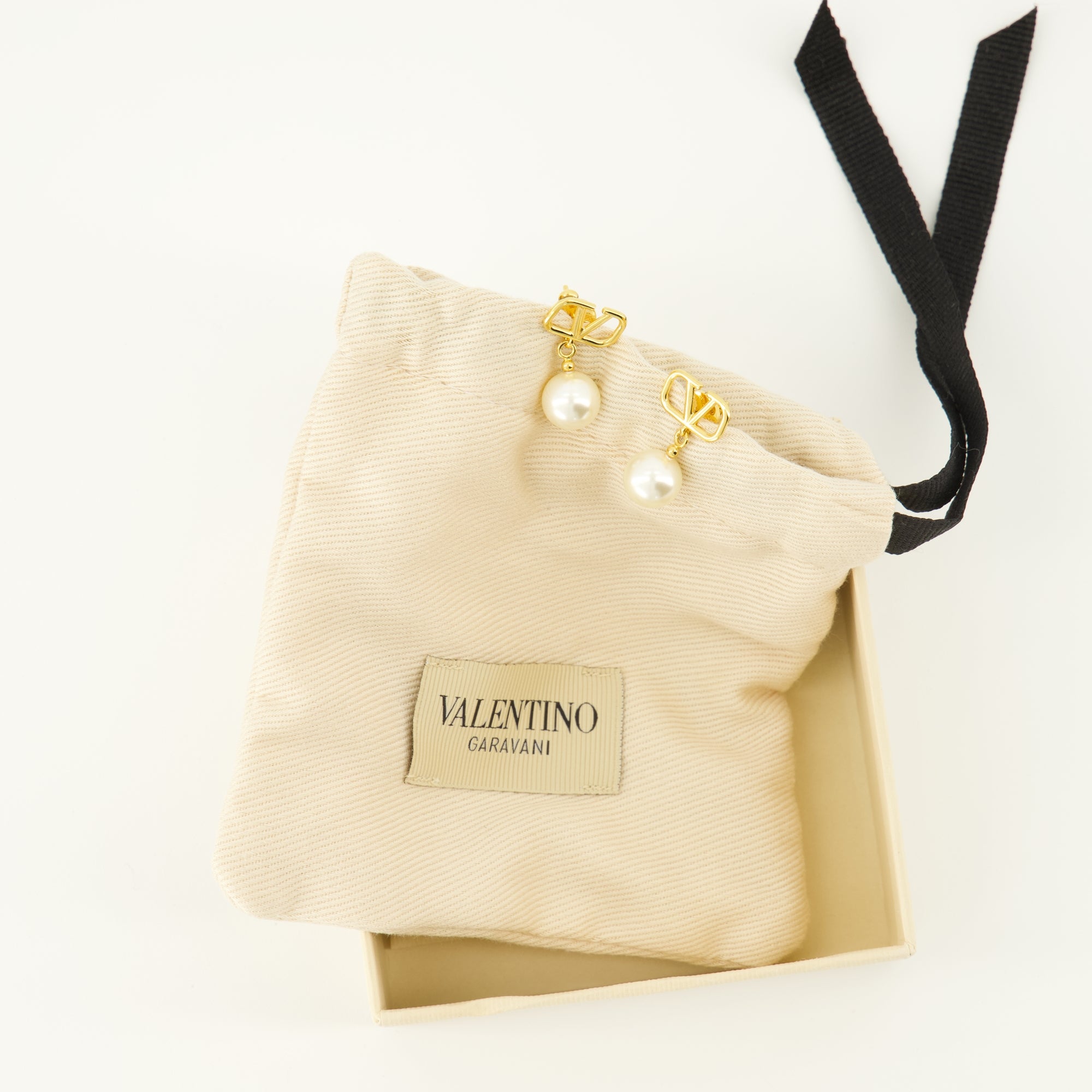 Bijoux Boucles d'oreilles VLogo perles Valentino Garavani Doré Femme