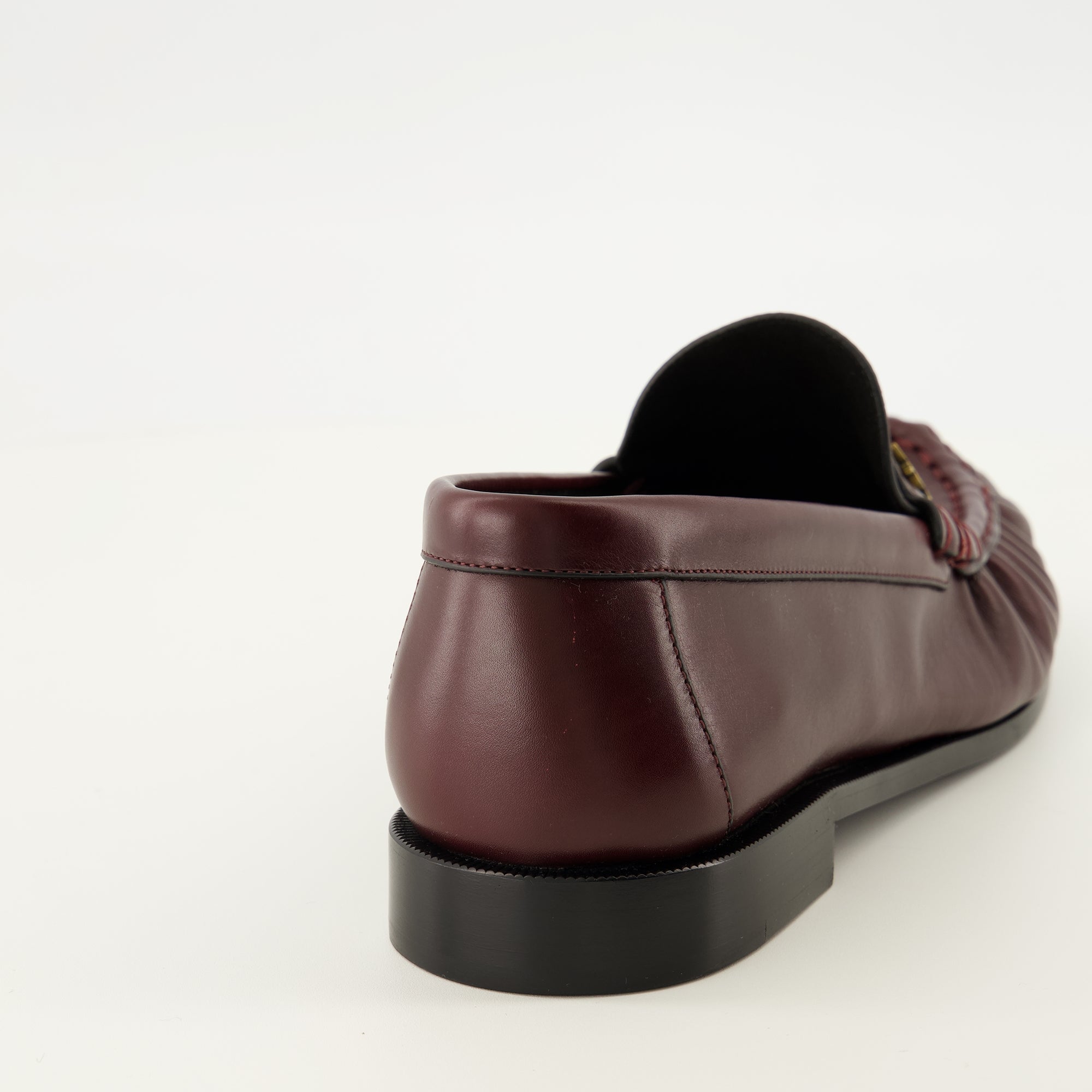 Mocassins Mocassins em Couro Suave em Borgonha Saint Laurent Bordeaux Homme