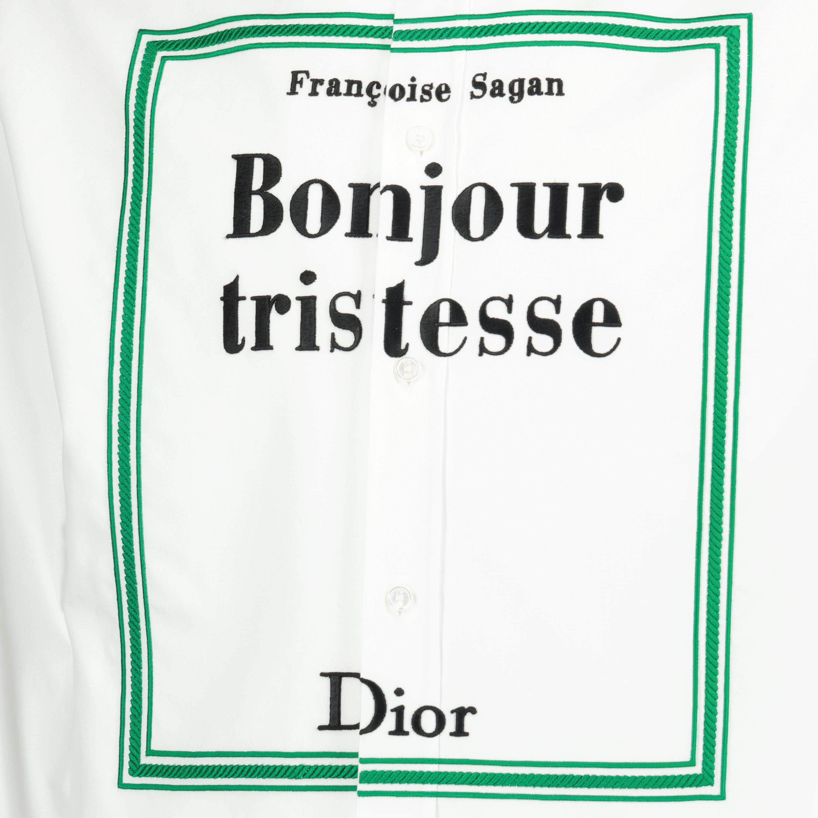 Bild des weißen bestickten Buchcoverhemds von Dior für Herren - Frühjahr/Sommer 2026 - Detailansicht 1