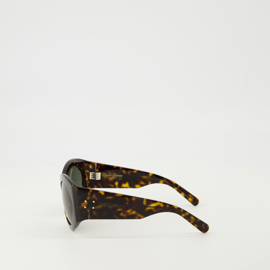 Imagen de las gafas de sol SL 854 de la marca Saint Laurent para mujer - Temporada Otoño-Invierno 2025 - Vista Detallada 2
