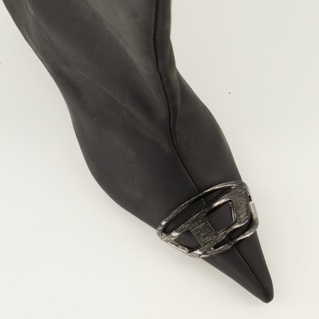 Bild der D-Venus schwarzen Stiefel von Diesel für Damen - Herbst-Winter 2025 - Detaillierte Ansicht von oben