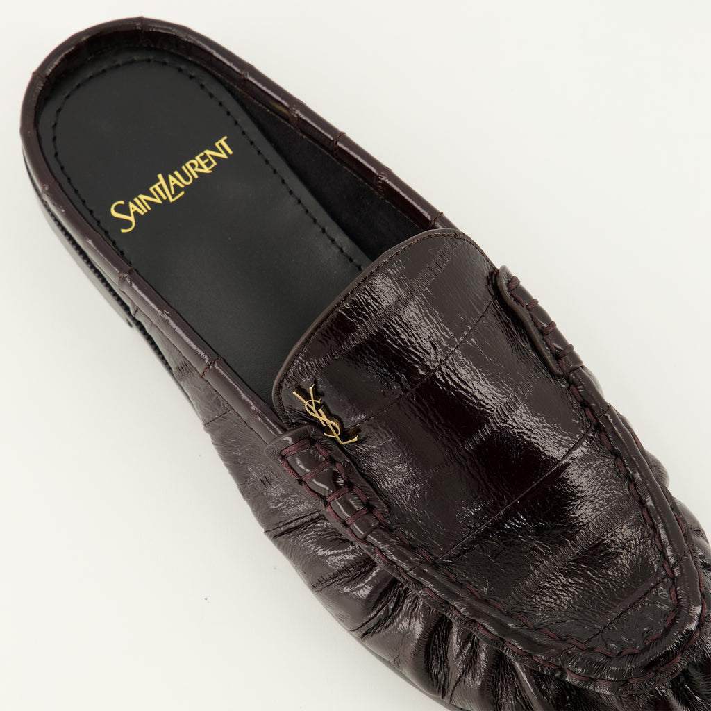 Chaussures ouvertes Mocassini Mules in Pelle Marrone Saint Laurent Marron Femme