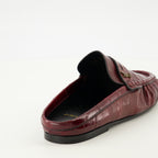 Immagine delle Mules Loafer bordeaux del marchio Saint Laurent per Donna - Collezione Primavera-Estate 2026 - Vista posteriore