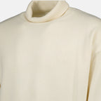Immagine dell'articolo maglione a collo alto Ami cuore del marchio Ami PARIS per Unisex - Stagione Autunno-Inverno 2025 - Vista dettagliata_6