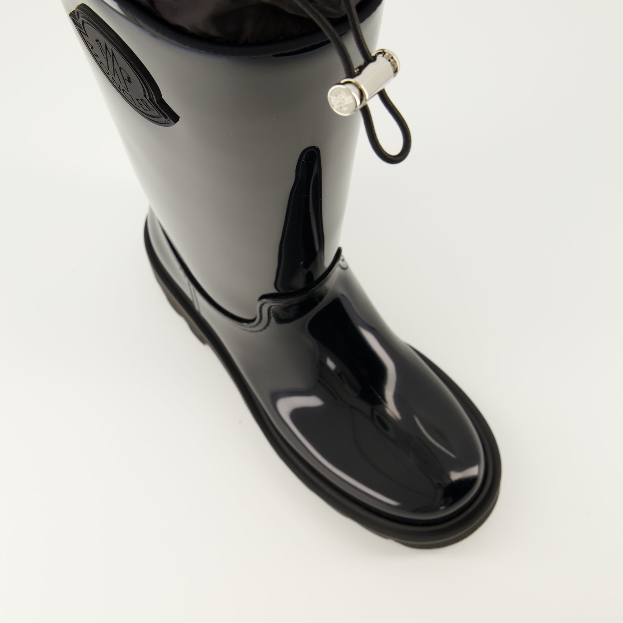 Image de l'article Bottes de pluie Kickstream noir de la marque Moncler pour Femme - Saison Printemps-Été 2026 - Vue détaillée de haut