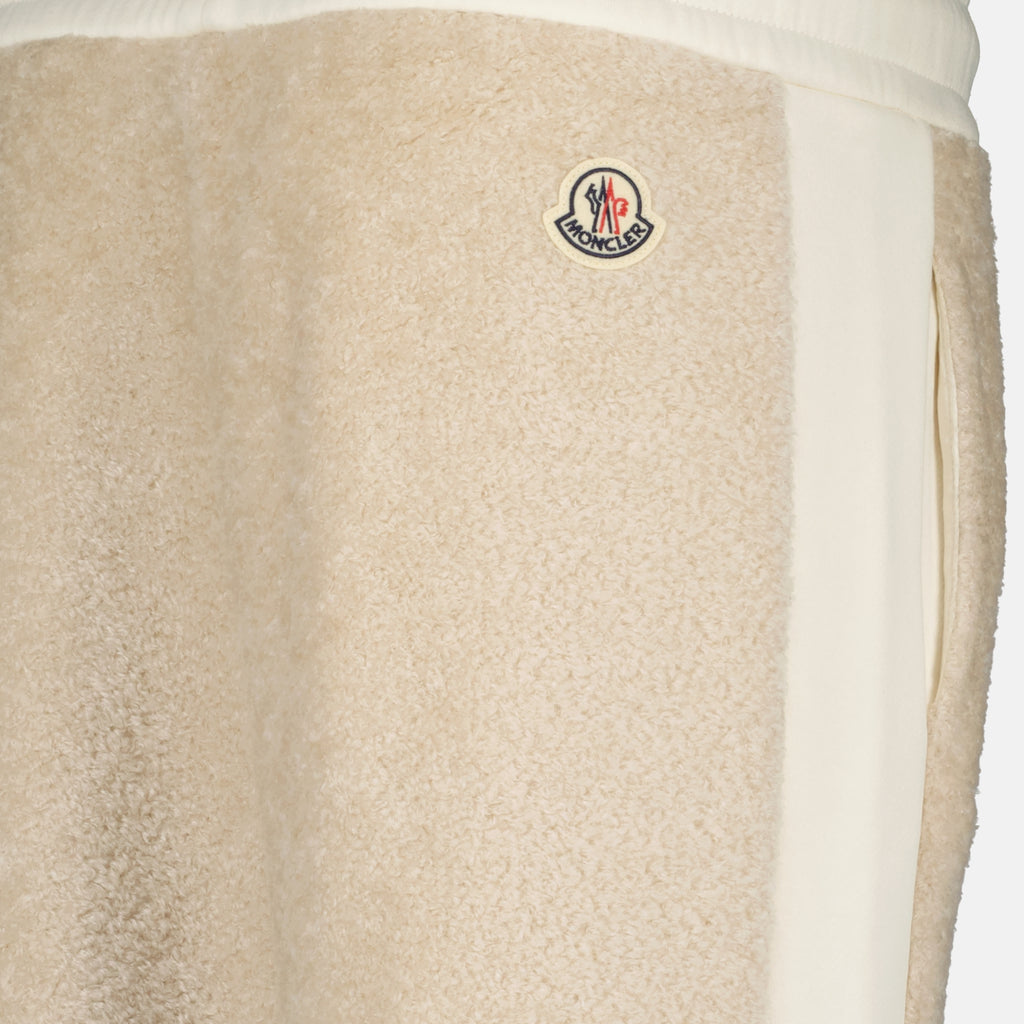モンクレールの女性用テディスウェットパンツの画像 - 2025年秋冬シーズン - 詳細ビュー1
