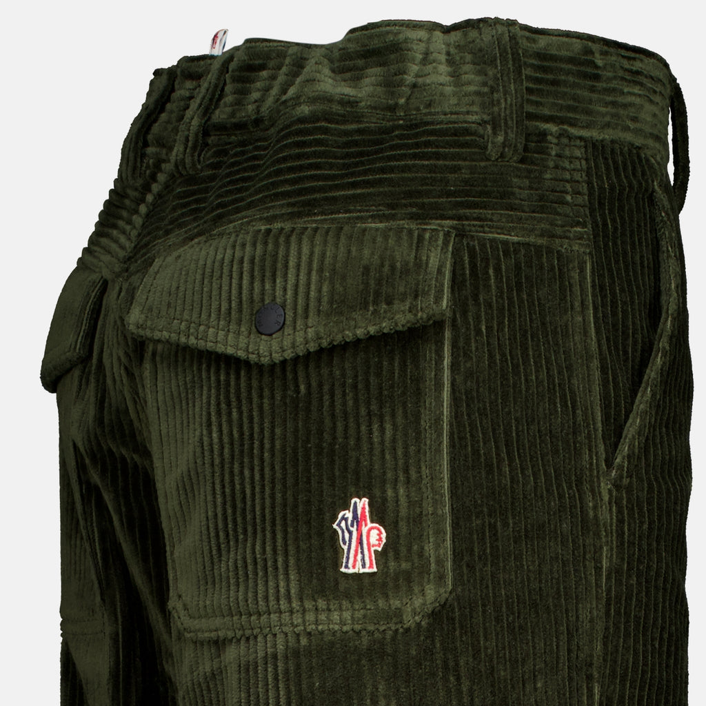 Pantalons Pantalon en velours côtelé Moncler Grenoble Vert Homme