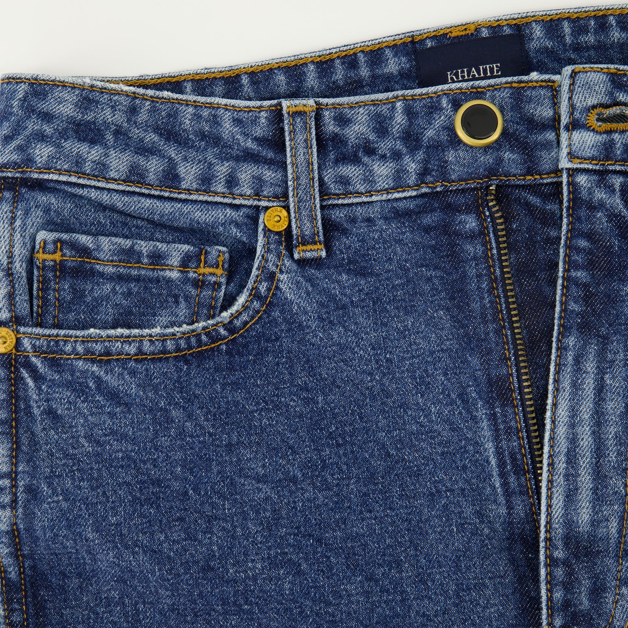 Image de l'article Jean Abigail de la marque Khaite pour Femme - Saison Automne-Hiver 2025 - Vue détaillée_1