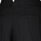 Image de l'article Bermuda noir en laine de la marque Ami PARIS pour Femme - Saison Printemps-Été 2026 - Vue détaillée_2