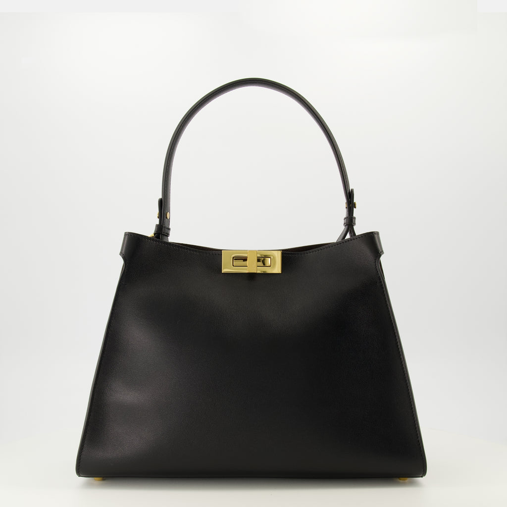 Imagem da bolsa Fendi Way média em couro preto da marca Fendi para Mulher - Época Primavera-Verão 2026 - Vista Frontal