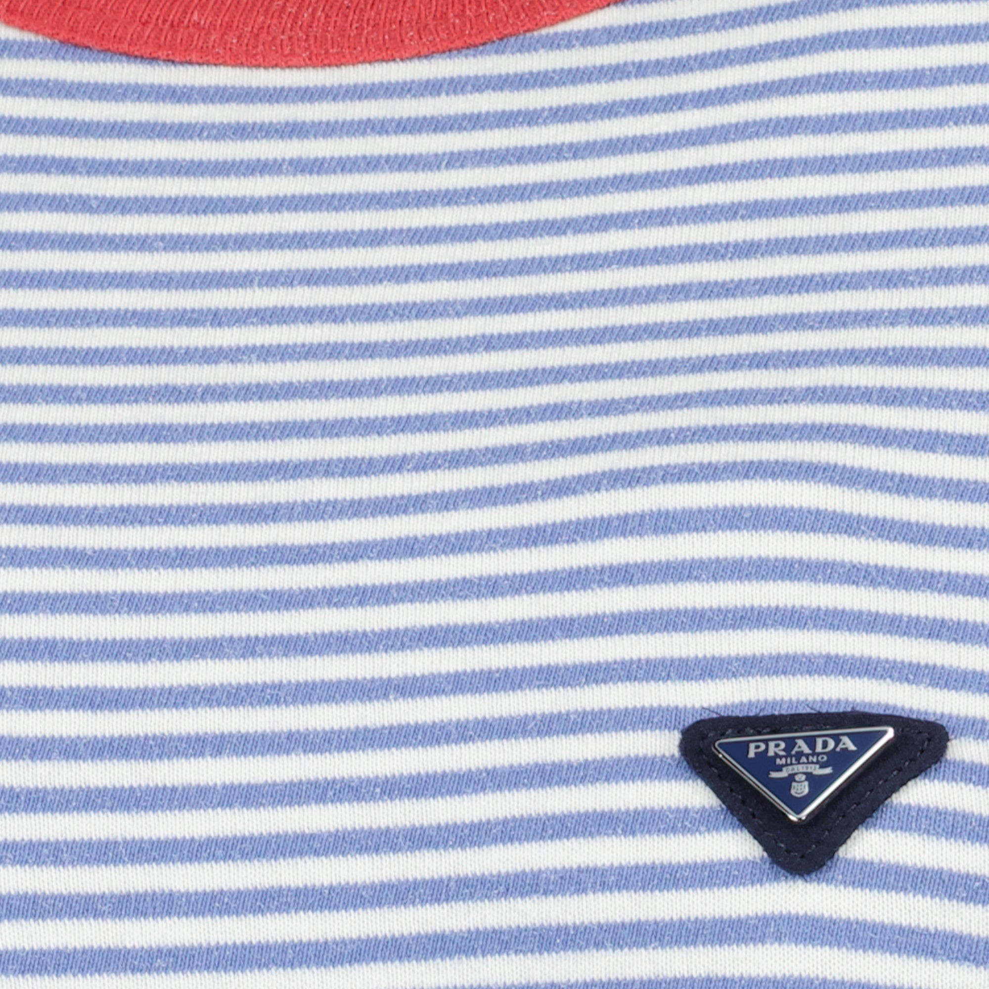 Image de l'article T-shirt à tayures bleu de la marque Prada pour Femme - Saison Printemps-Été 2026 - Vue détaillée_1
