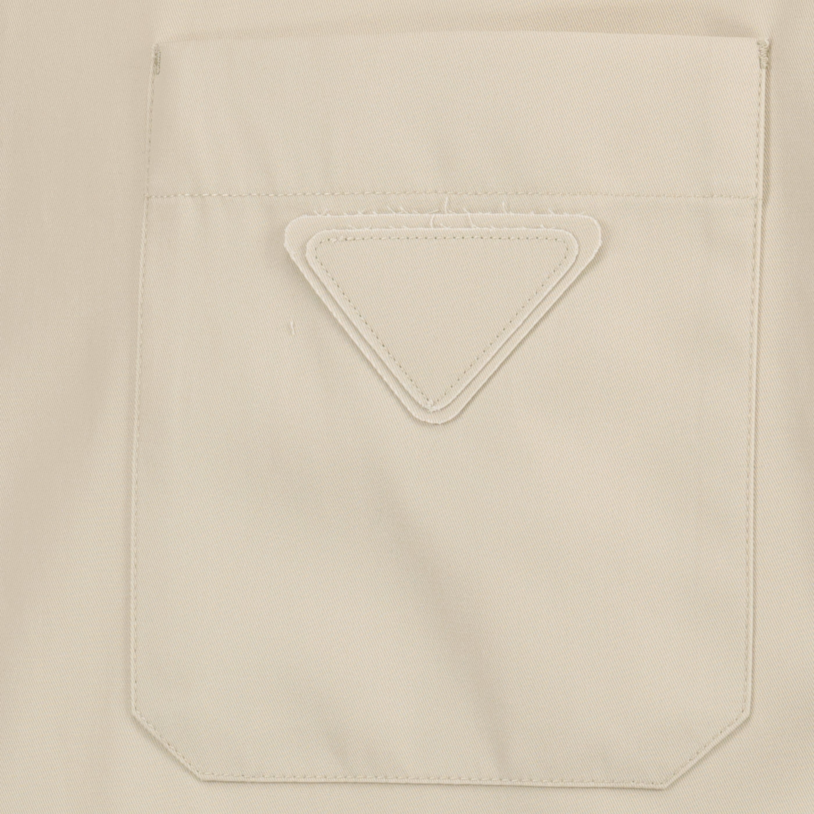 Image de l'article Veste chemise zippée en coton beige de la marque Prada pour Homme - Saison Printemps-Été 2026 - Vue détaillée_1