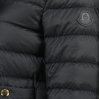 Moncler 여성용 짧은 플라워 블랙 다운 자켓 이미지 - 2026년 봄-여름 시즌 - 상세 보기_1