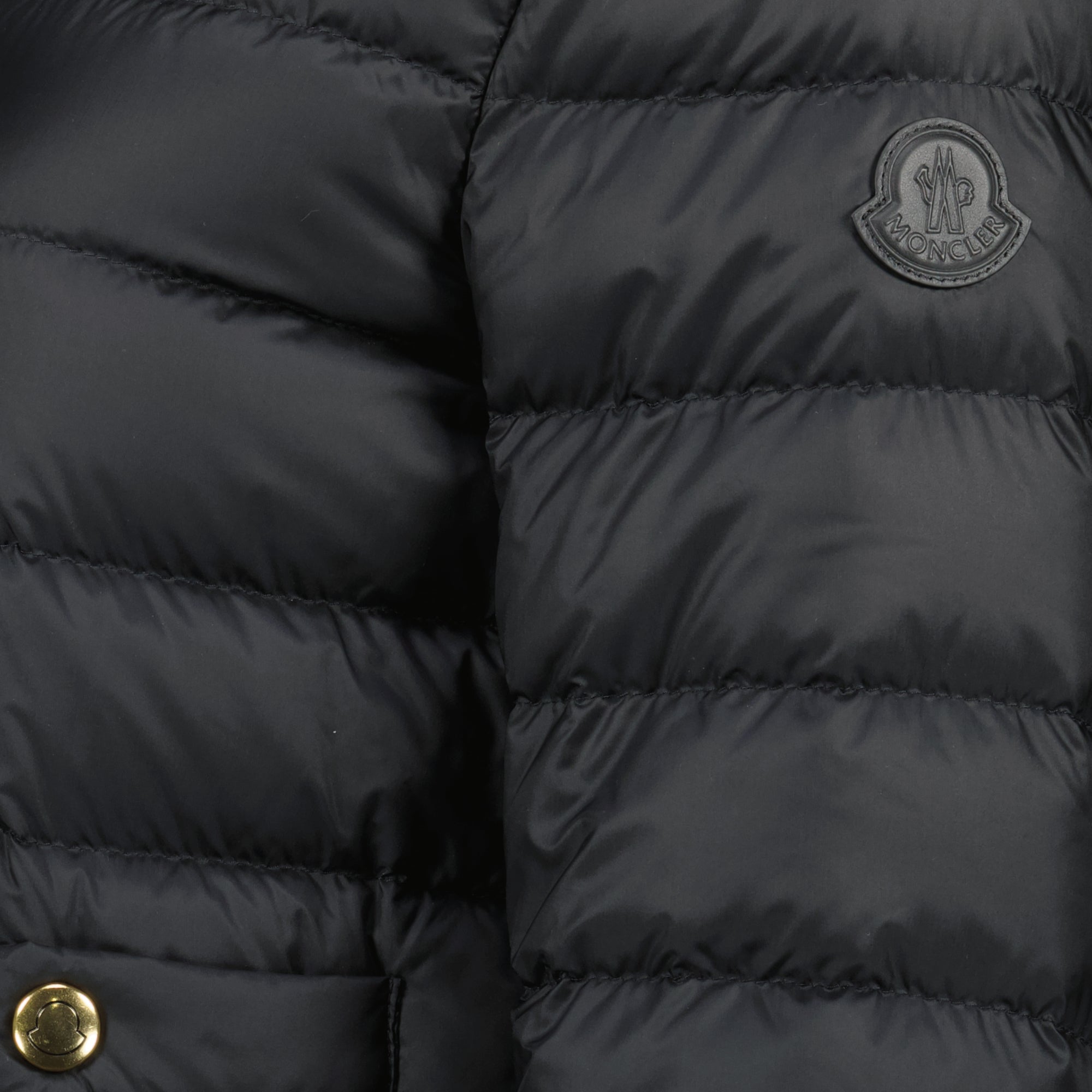 Image de l'article Doudoune courte Fleurs noir de la marque Moncler pour Femme - Saison Printemps-Été 2026 - Vue détaillée_1