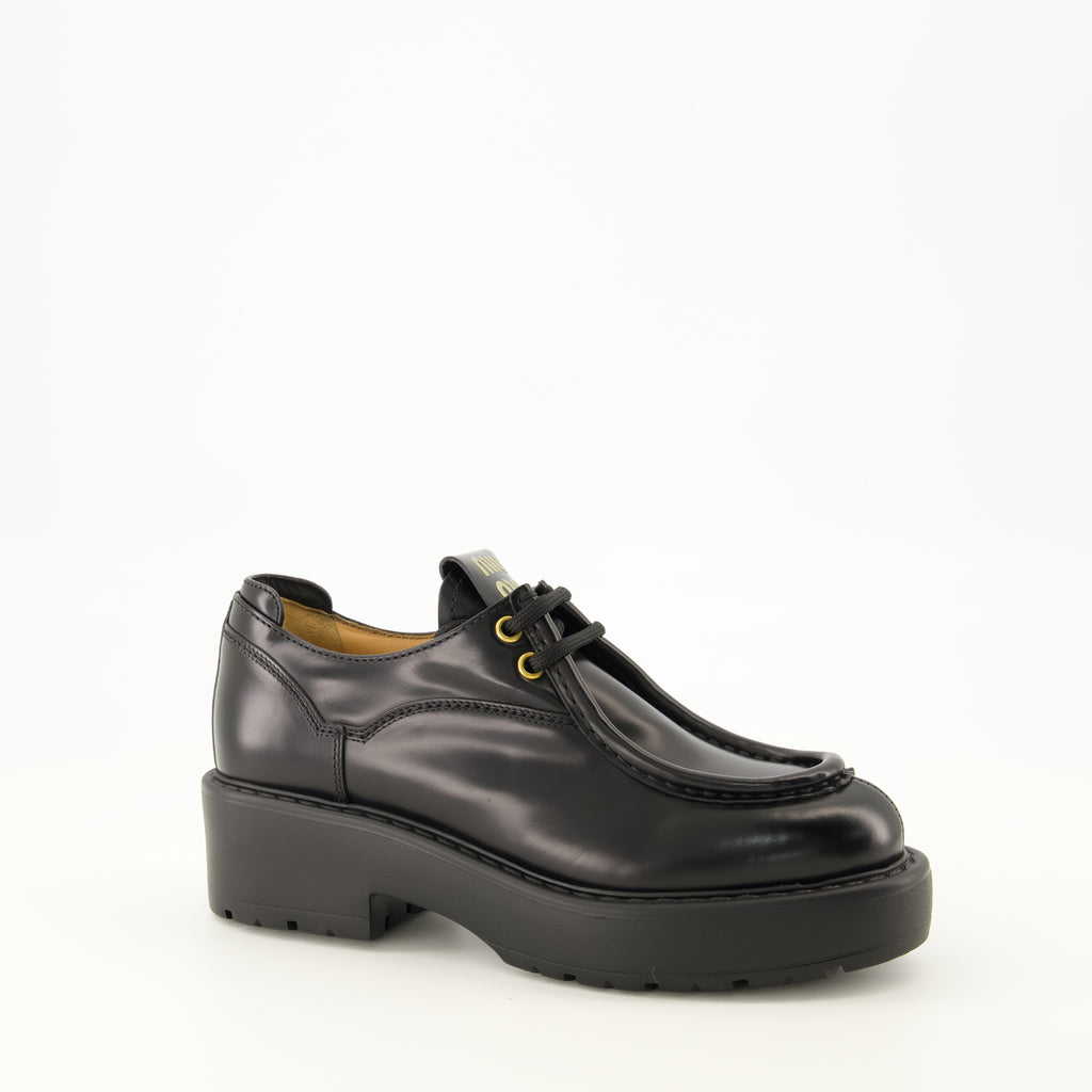 Chaussures plates 블랙 가죽 시티 슈즈 Miu Miu Noir Femme