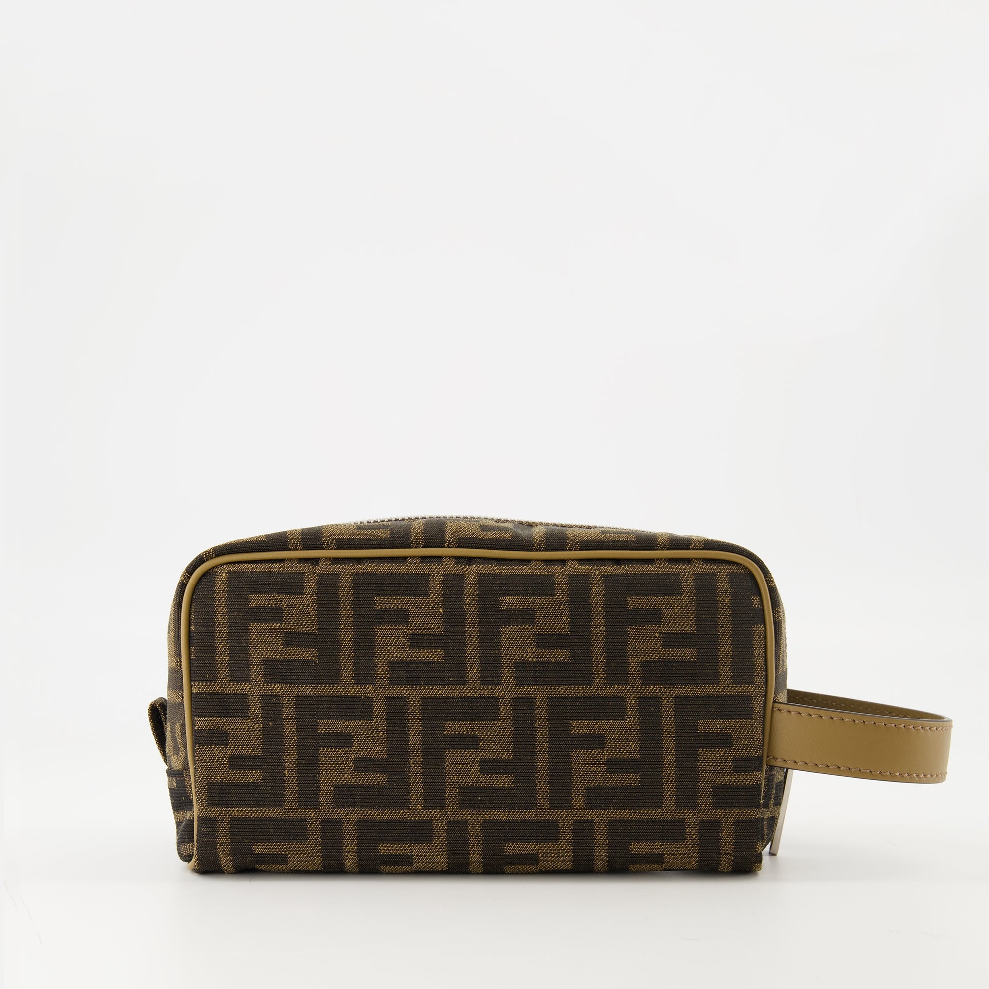 Imagen del neceser Fendi FF para Hombre - Temporada Otoño-Invierno 2025 - Vista Trasera