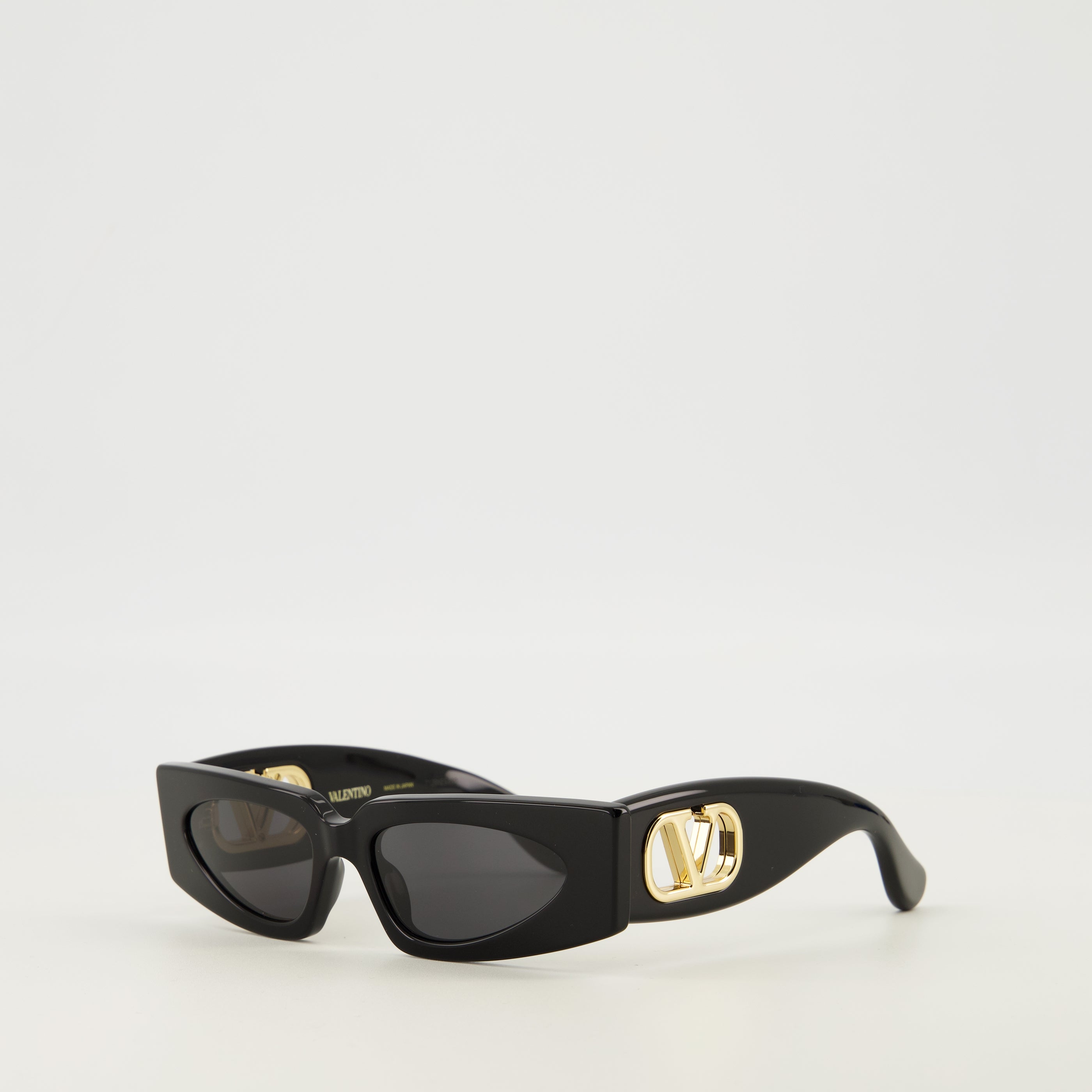 Lunettes VLogo Black Sunglasses Valentino Garavani Noir Femme