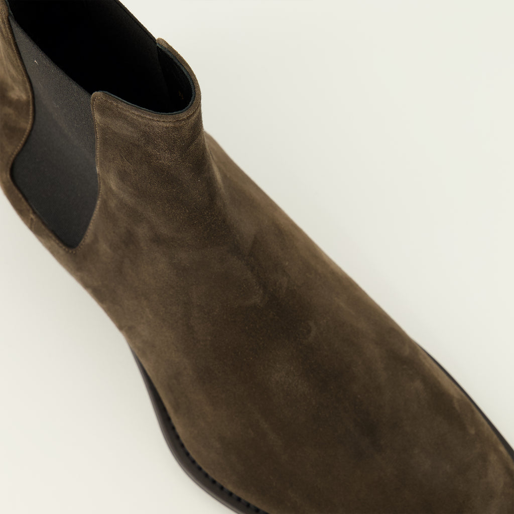 Bottes et bottines Bottines Aurelien Chelsea en suède marron Saint Laurent Marron Homme