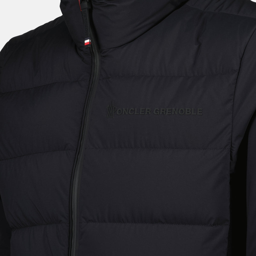 Immagine della giacca bi-materiale Araripe del marchio Moncler Grenoble per uomo - Stagione Autunno-Inverno 2025 - Vista Dettagliata_3