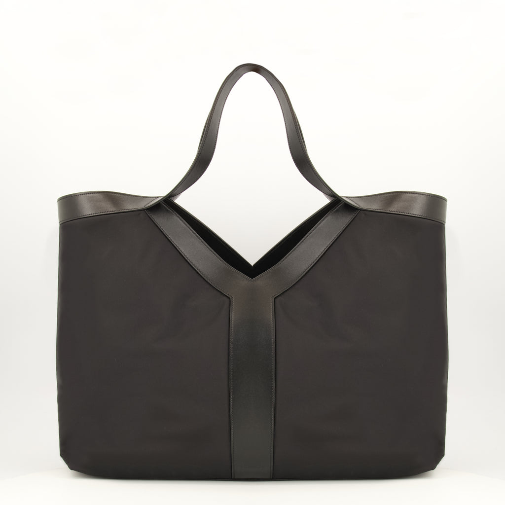 Sacs cabas Y ラージ トートバッグ ブラック ナイロン Saint Laurent Noir Homme