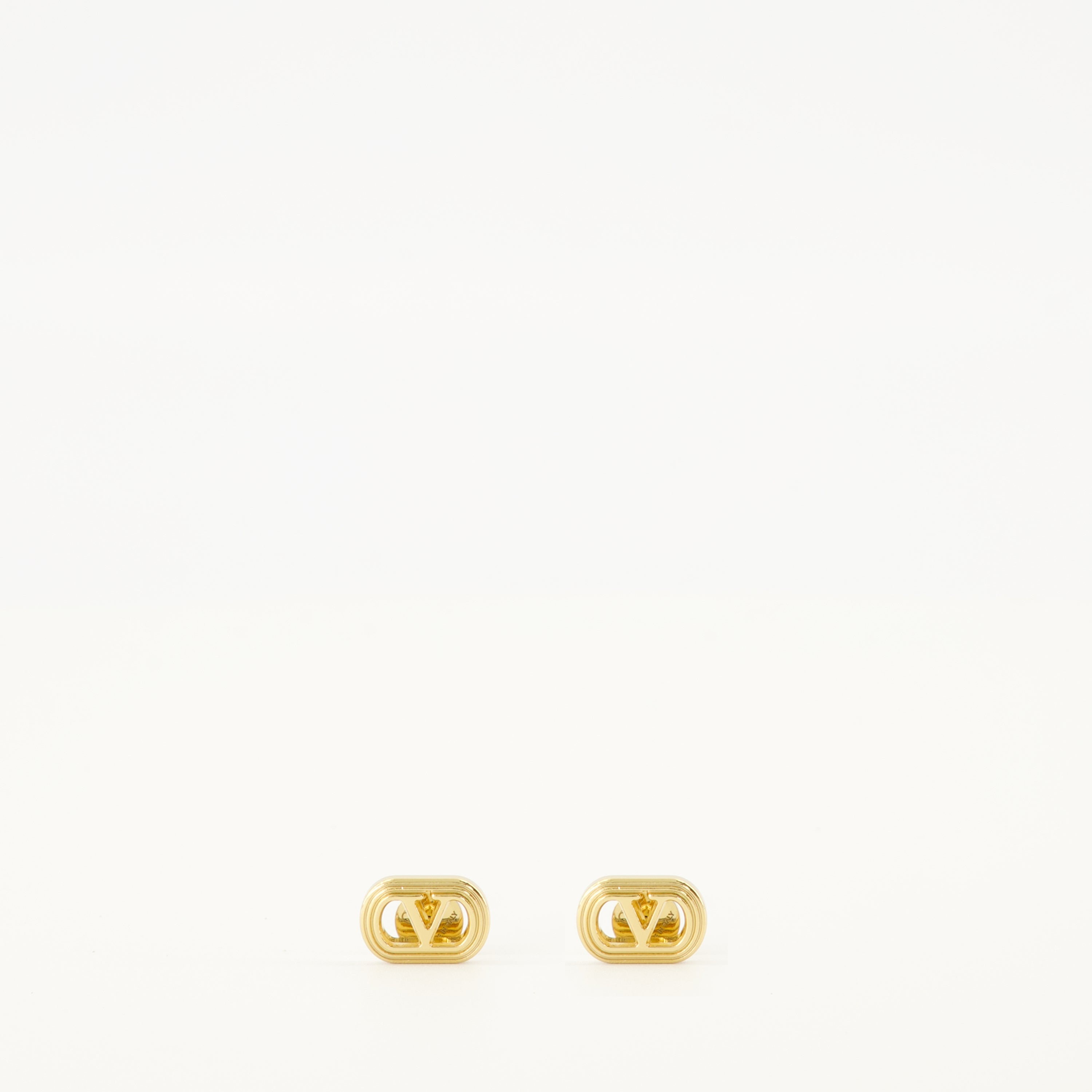 Image de l'article Boucles d'oreilles VLogo de la marque Valentino Garavani pour Femme - Saison Automne-Hiver 2025 - Vue de Face