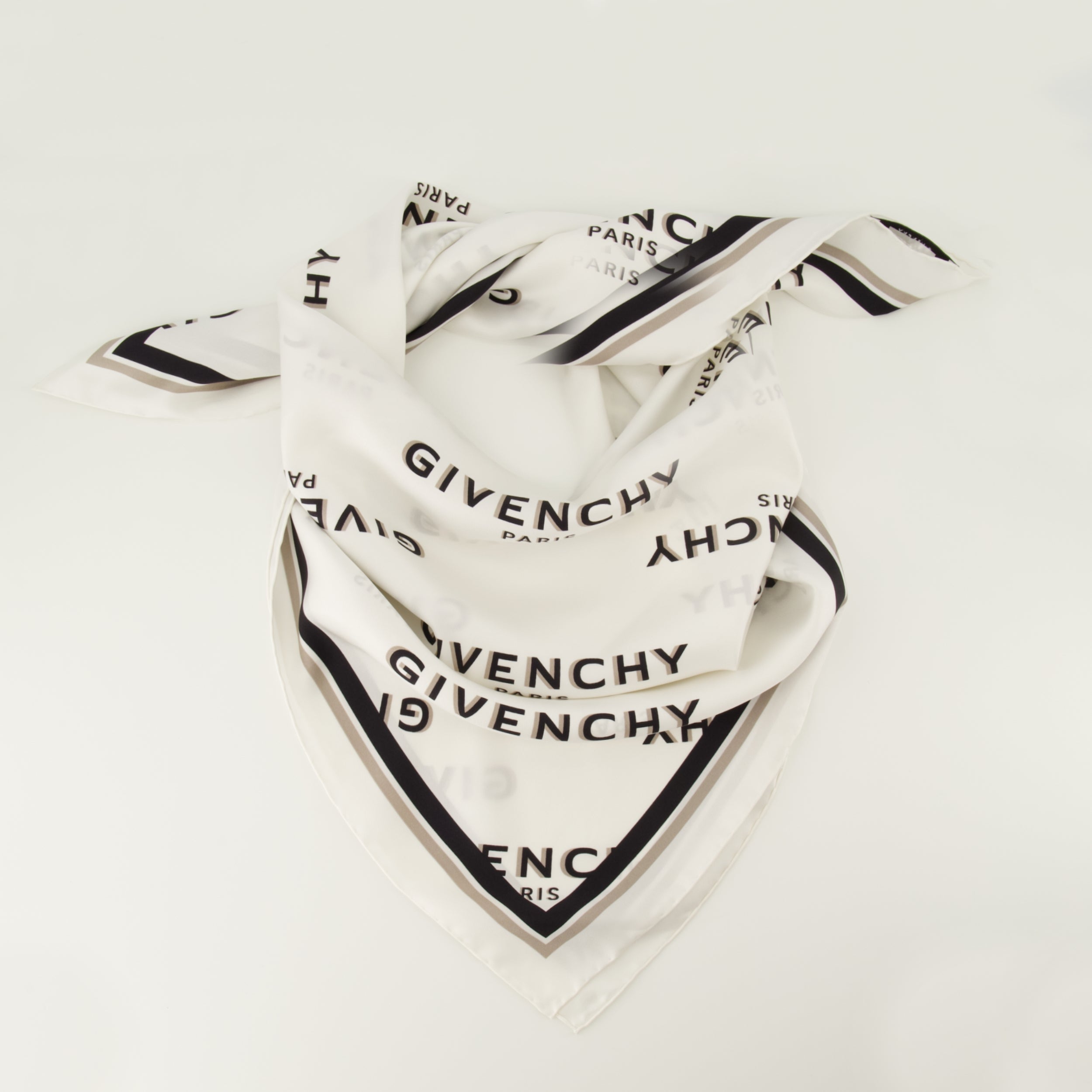 Bild des weißen Shadow-Seidenschals der Marke Givenchy für Frauen - Herbst-Winter 2025 - Detaillierte Ansicht 2