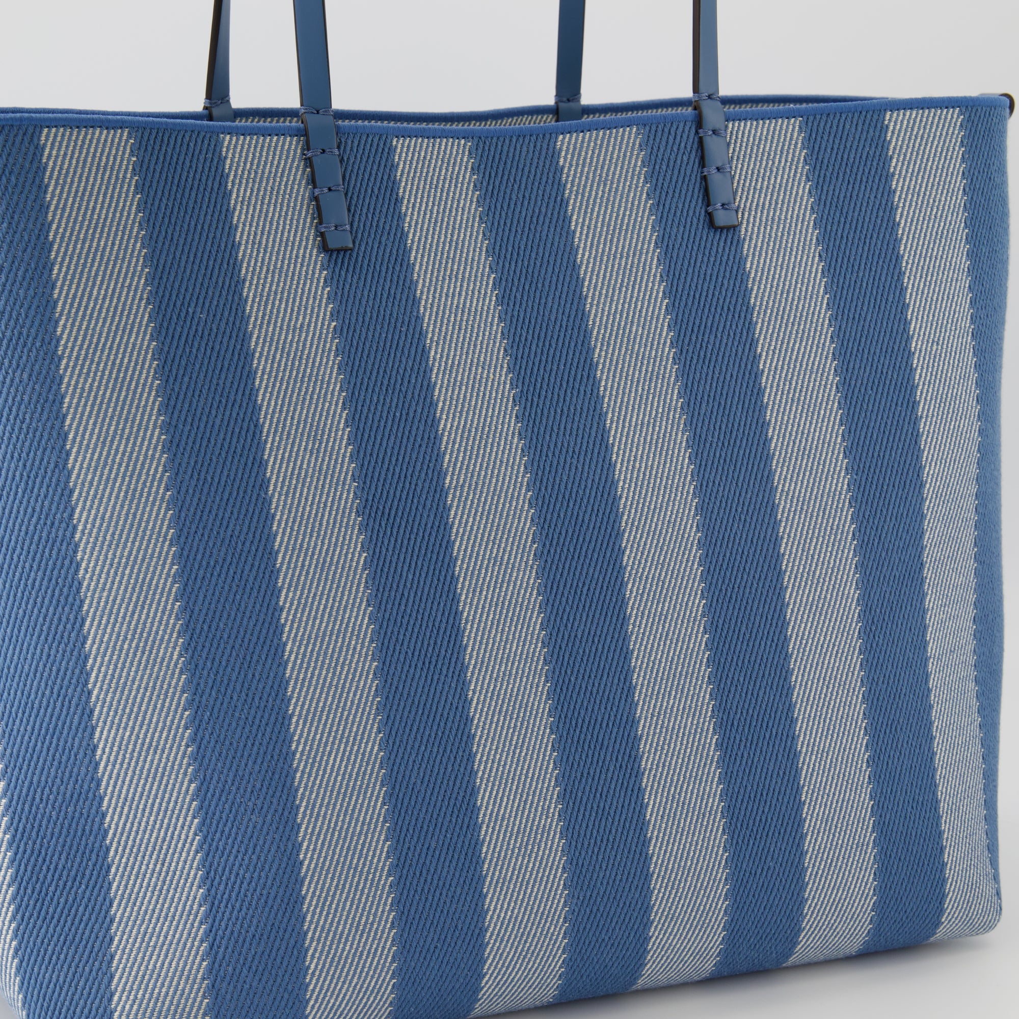 Sacs cabas Sac cabas Roll Fendi Bleu Femme