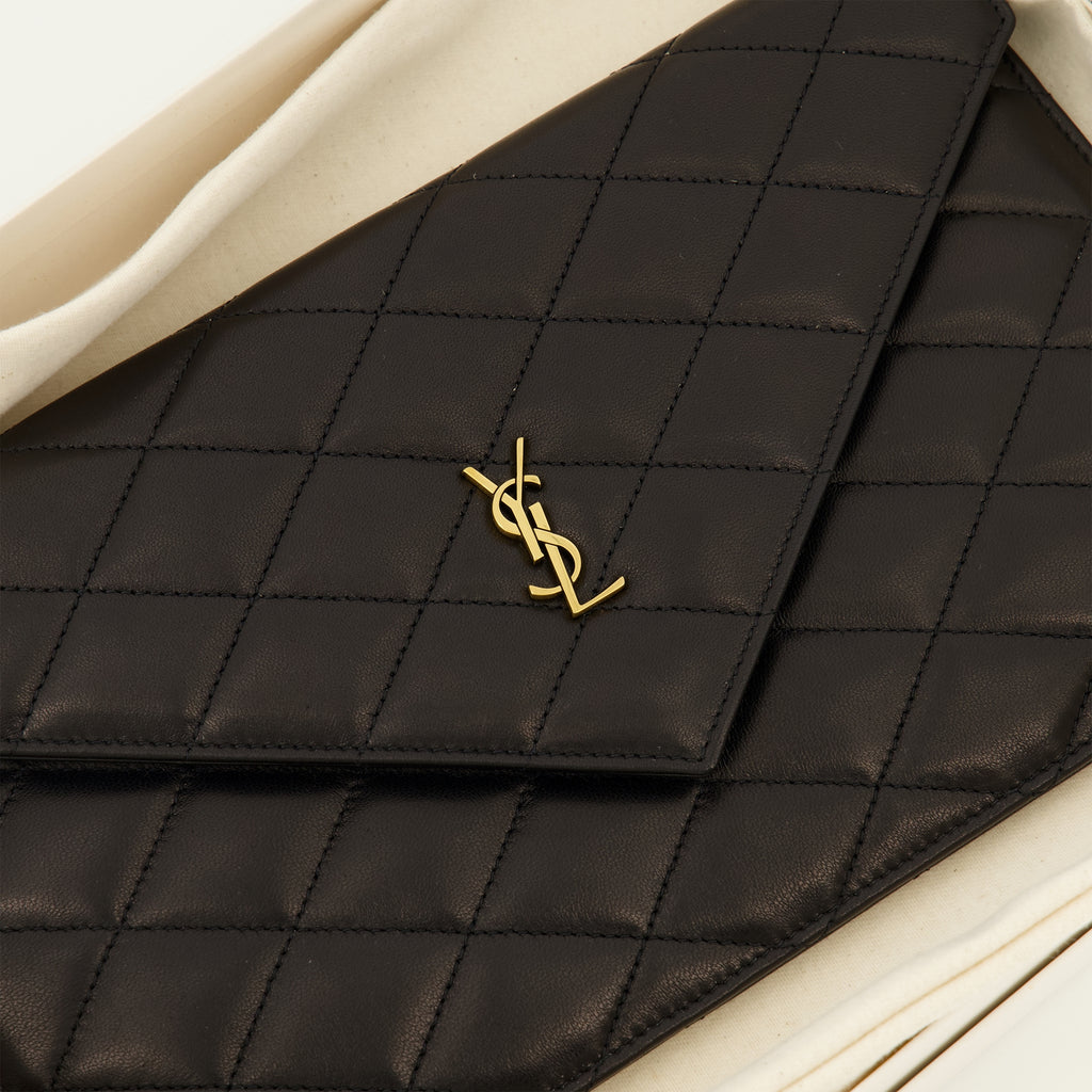 Pochettes Clutch Envelope Paris em Pele Preta Saint Laurent Noir Femme