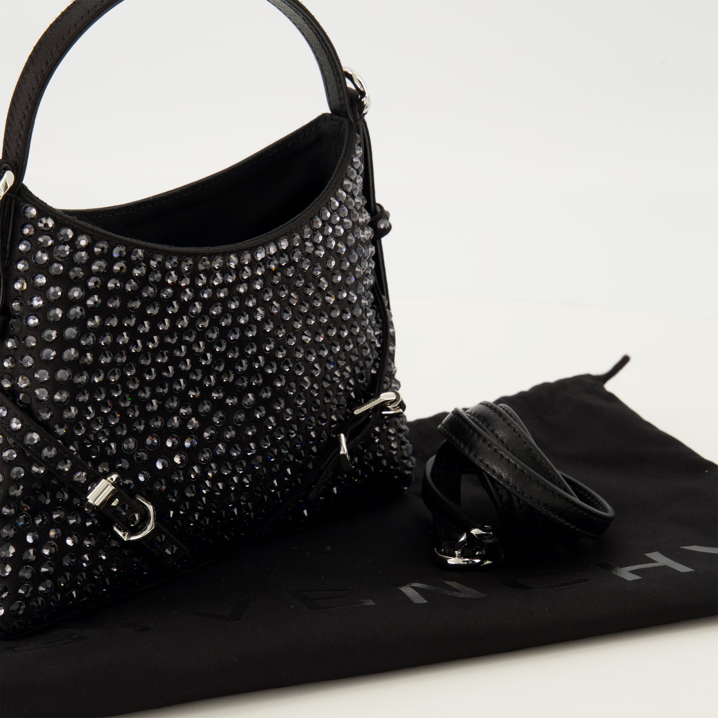 Sacs à main et épaule Sac Voyou nano noir avec strass Givenchy Noir Femme
