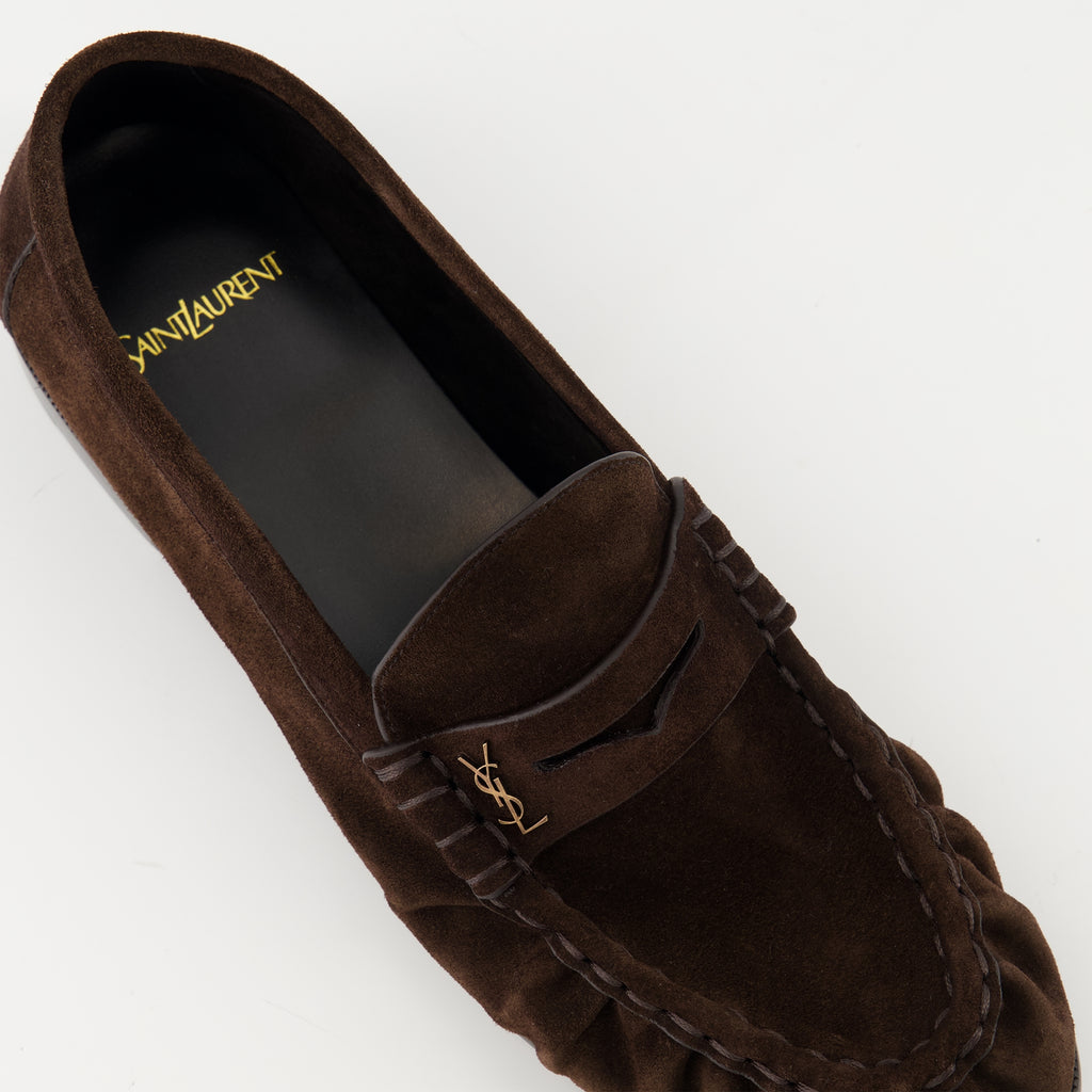 Bild des Moccasins Loafer Supple von Saint Laurent für Herren - Herbst-Winter-Saison 2025 - Detaillierte Ansicht von oben