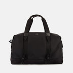 Imagen del bolso de viaje Tech Duffle de Moncler para Hombre - Temporada Otoño-Invierno 2025 - Vista Frontal