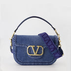 Handtaschen und schultertaschen Sac AllTime en denim Valentino Garavani Blau Femme