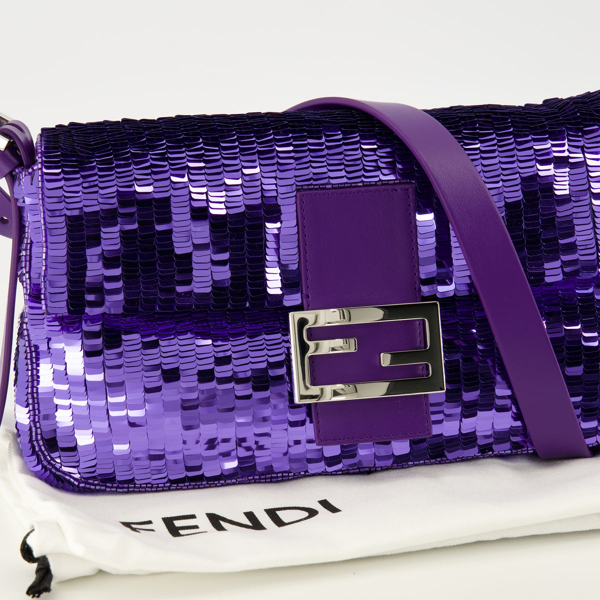 Sacs à main et épaule Purple Sequin Baguette Bag Fendi Violet Femme