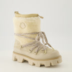 Image of the Moncler Peak suede and shearling boots for Women - Fall-Winter 2025 season - Three-quarter front right view