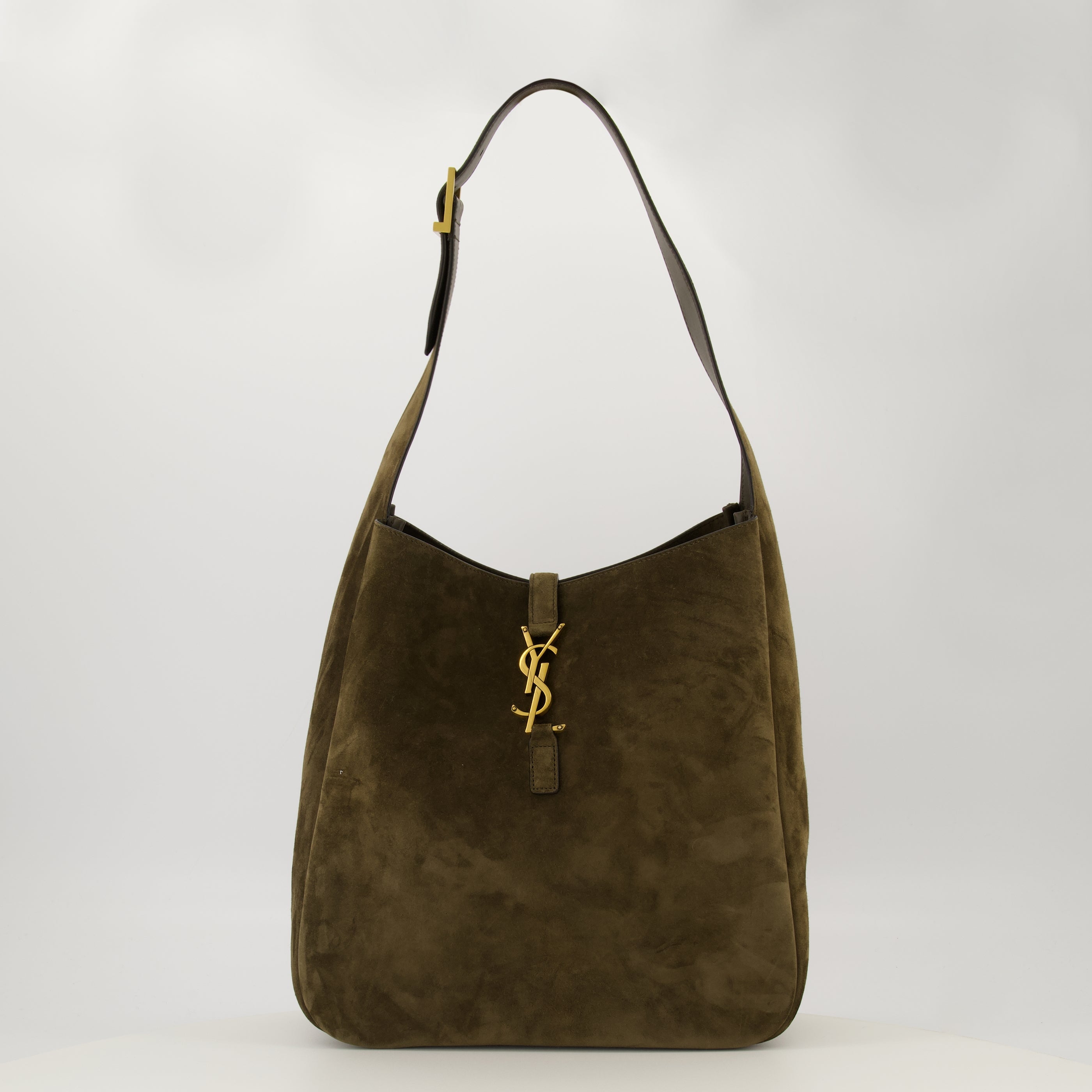 Image de l'article Sac Le 5 à 7 large en cuir suède kaki de la marque Saint Laurent pour Femme - Saison Printemps-Été 2026 - Vue de Face