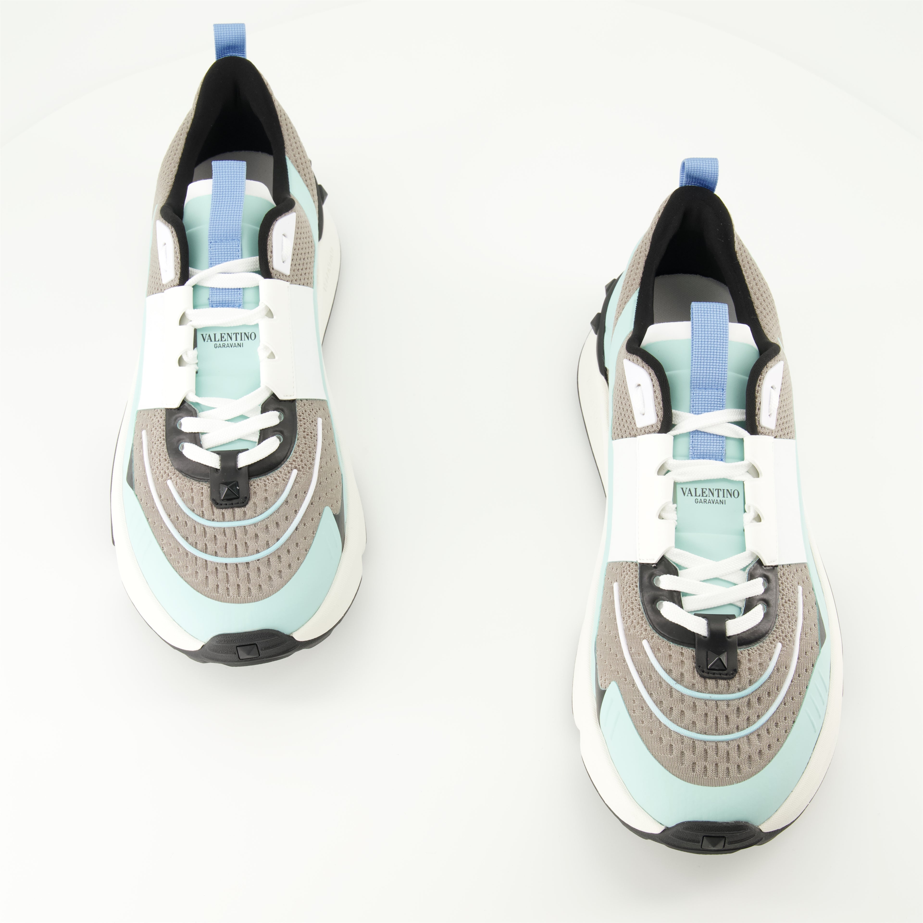 Baskets Baskets True Act Valentino Garavani Gris Homme