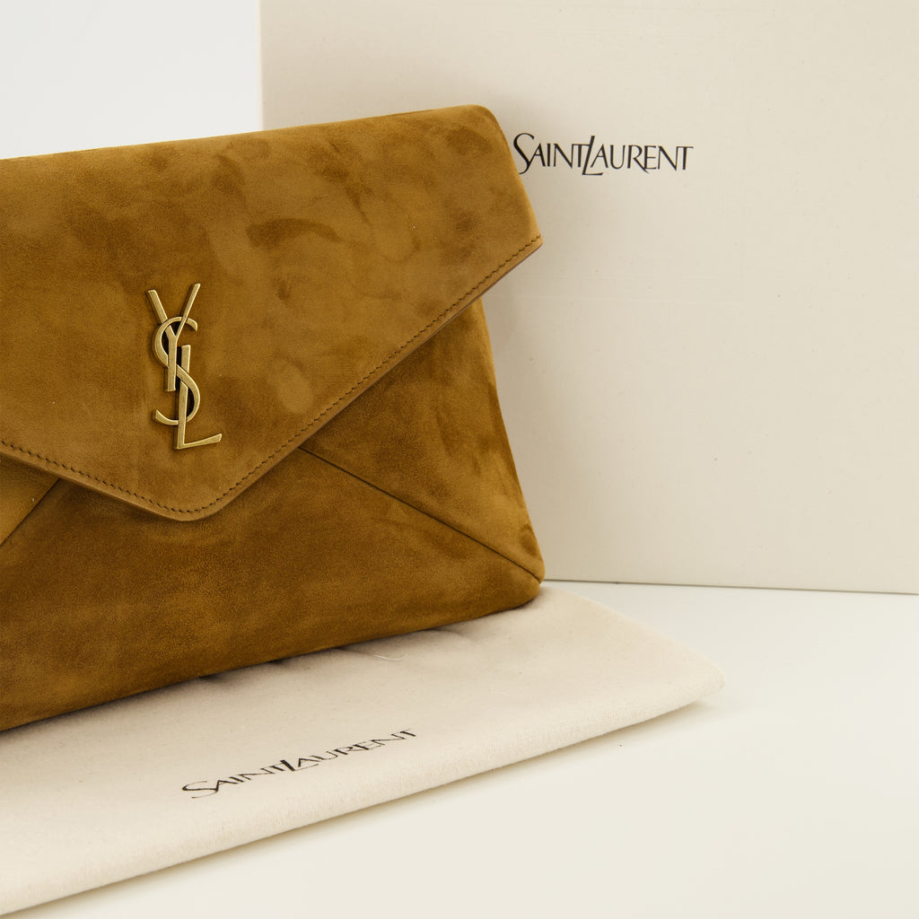Pochettes Pochete de Camurça Cassandre em Castanho Saint Laurent Marron Femme