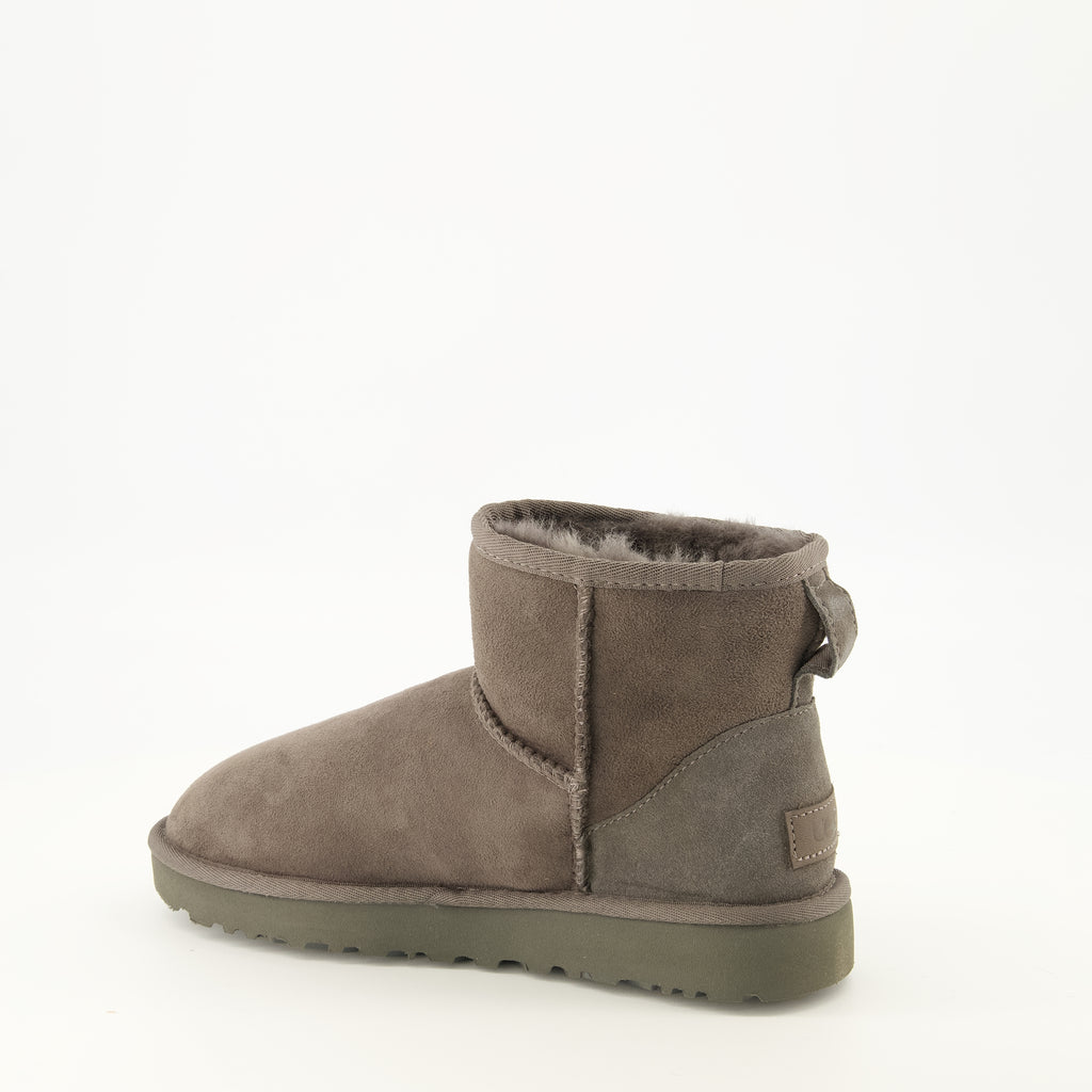 Bottines Botas Classic Mini II Grises Ugg Gris Femme