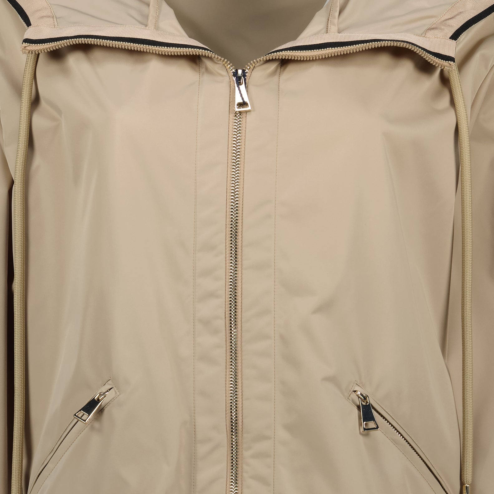 Vestes Veste à capuche Cassiopea Moncler Beige Femme