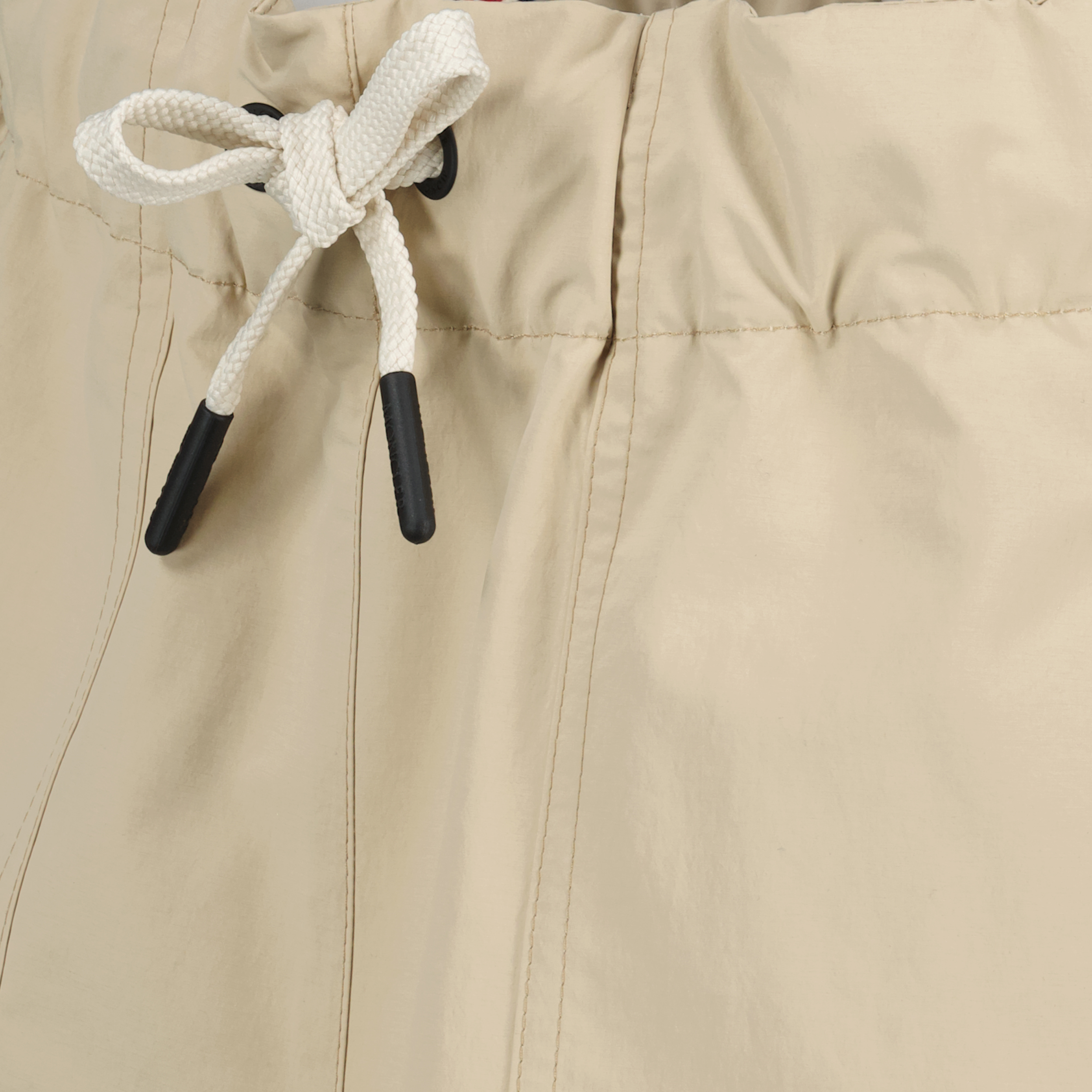 Shorts Short en froissé technique Moncler Grenoble Beige Femme