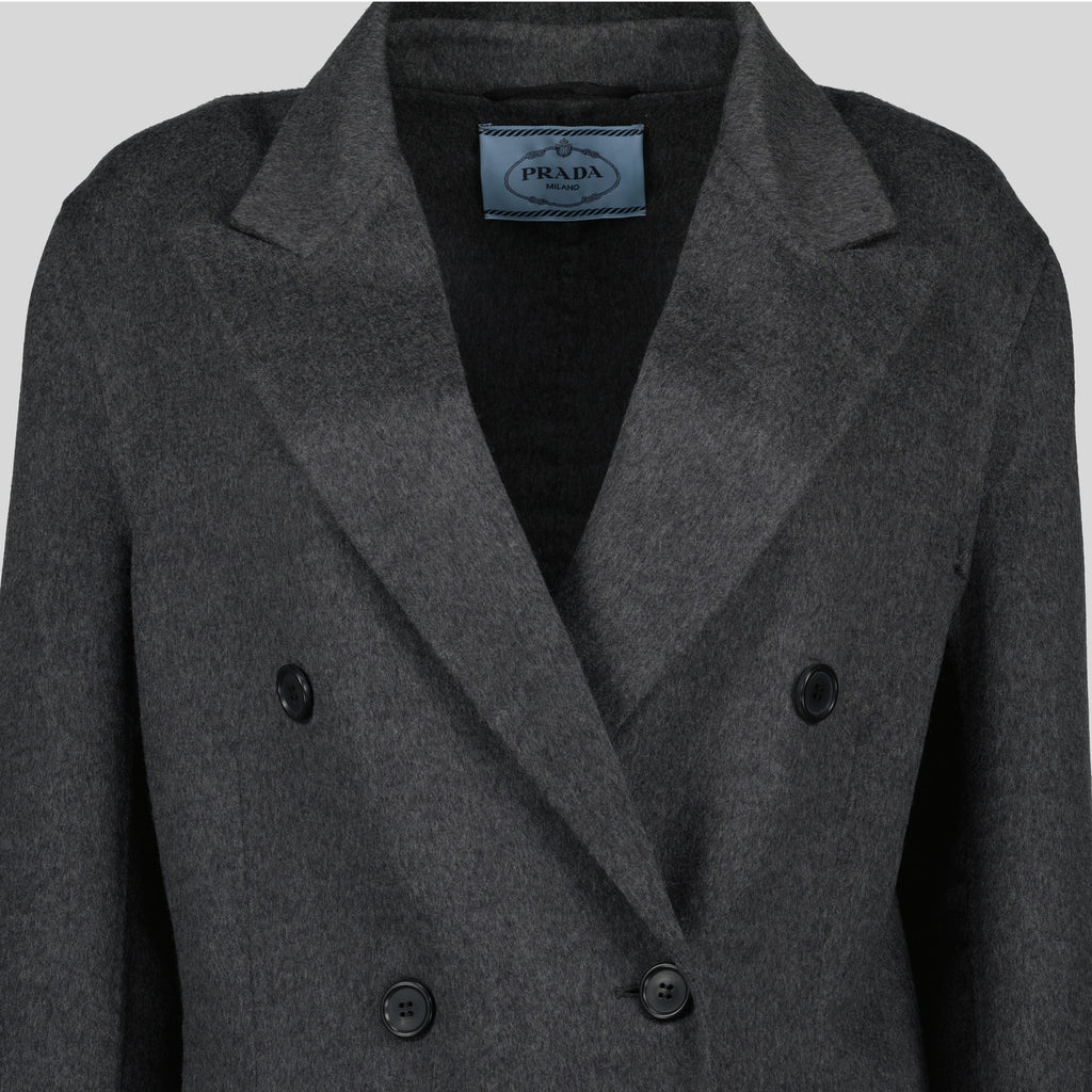 Image de l'article Manteau long en laine de la marque Prada pour Femme - Saison Automne-Hiver 2025 - Vue détaillée_3