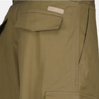 Imagen del artículo Pantalón Cargo de la marca Ami PARIS para Hombre - Temporada Otoño-Invierno 2025 - Vista Detallada_5