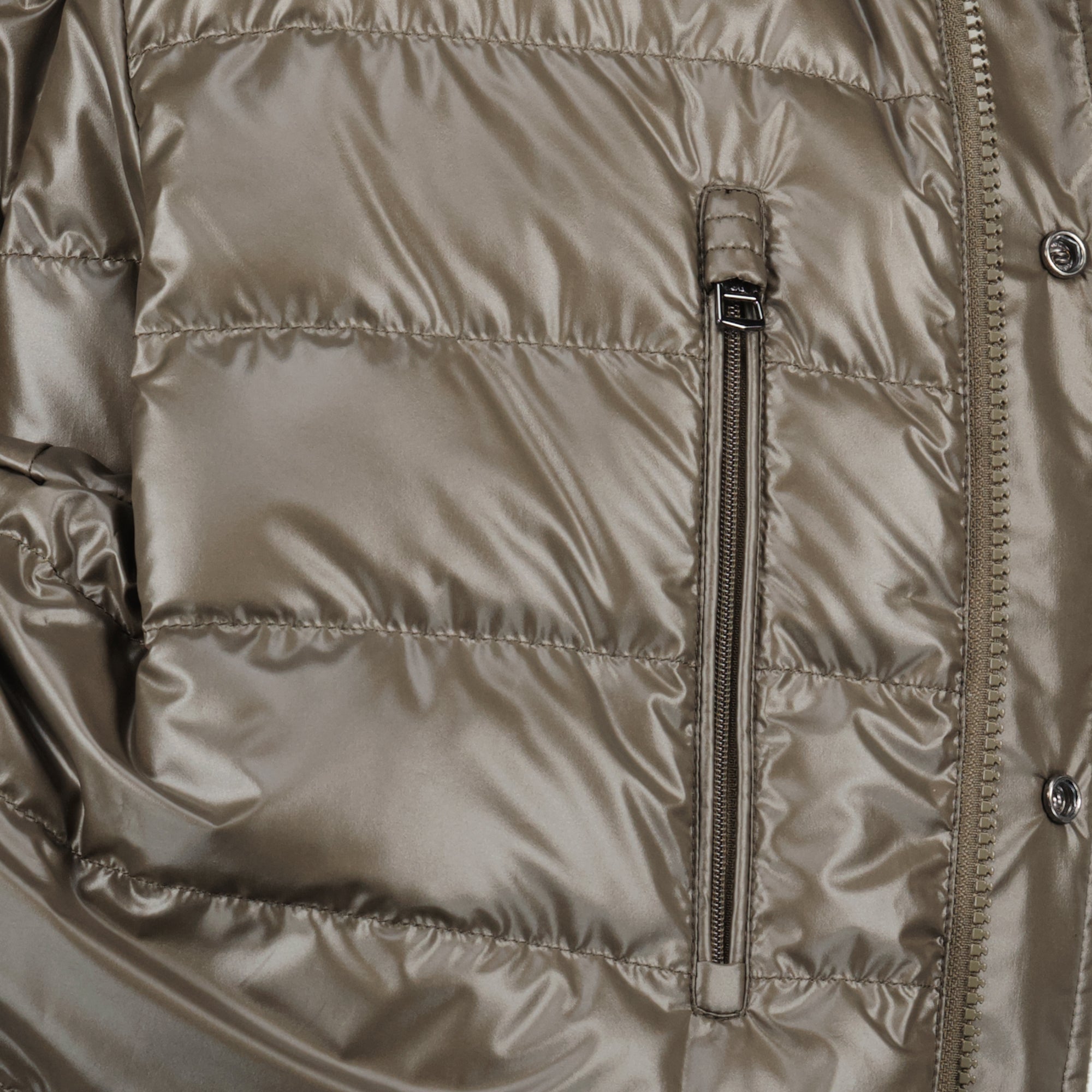 Image de l'article Veste matelassée Ambroisie de la marque Moncler pour Homme - Saison Automne-Hiver 2025 - Vue détaillée_5