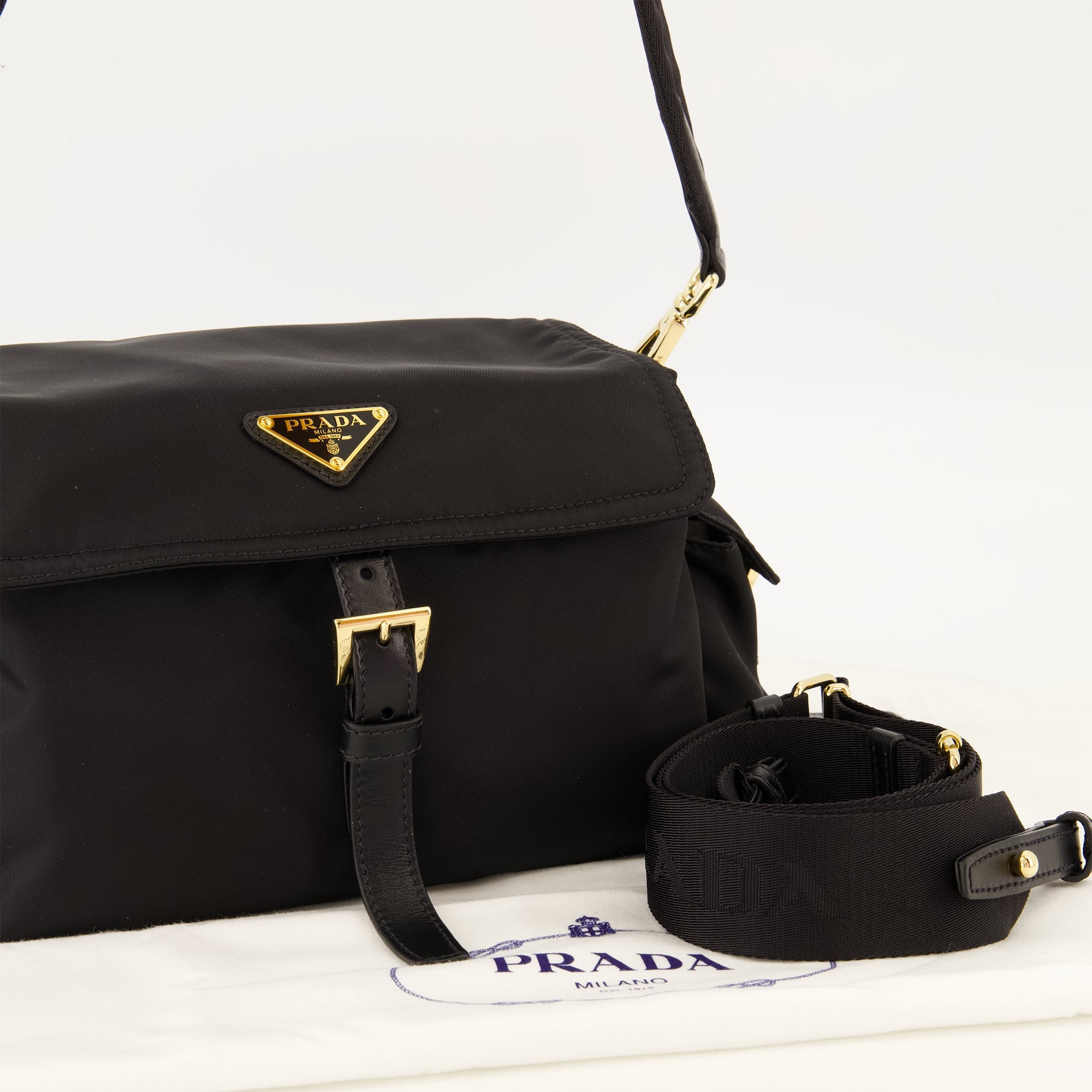 Sacs à main et épaule ブラック Re-Nylon のエクスプロア バッグ Prada Noir Femme