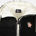 Imagen del artículo Chaqueta sin mangas de la marca Moncler Grenoble para Mujer - Temporada Otoño-Invierno 2025 - Vista Detallada_3
