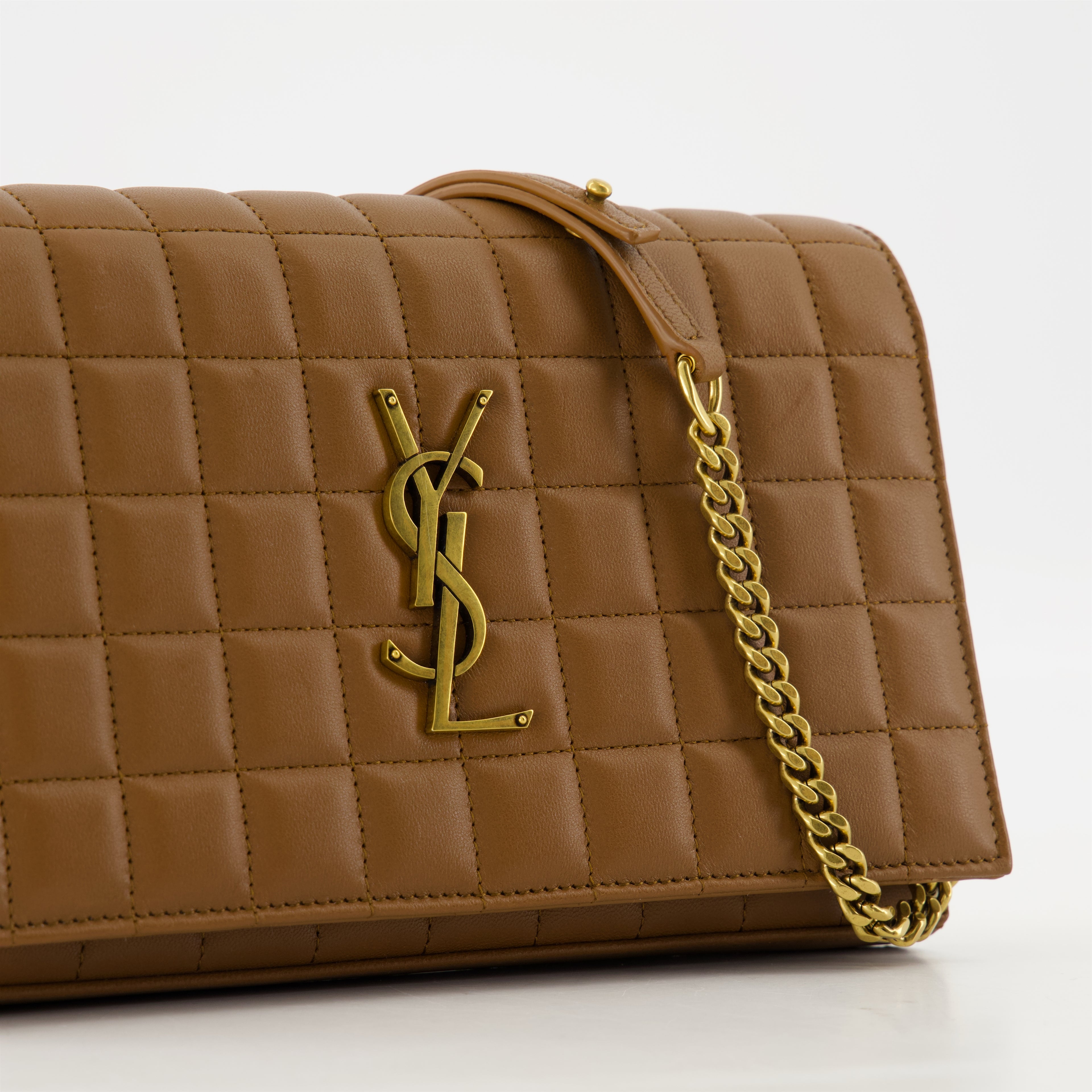 Bolsitas Pochette matelassée Cassandre Saint Laurent Marrón Femme